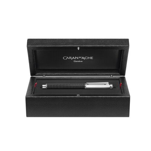 Caran d’Ache Varius Füllfederhalter Ivanhoe Black