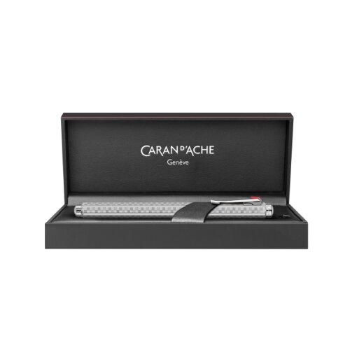Caran d’Ache Füllfederhalter Ecridor Damier Silbergrau | Sonderedition